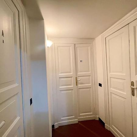 Home Sweet 3A Генуя Экстерьер фото