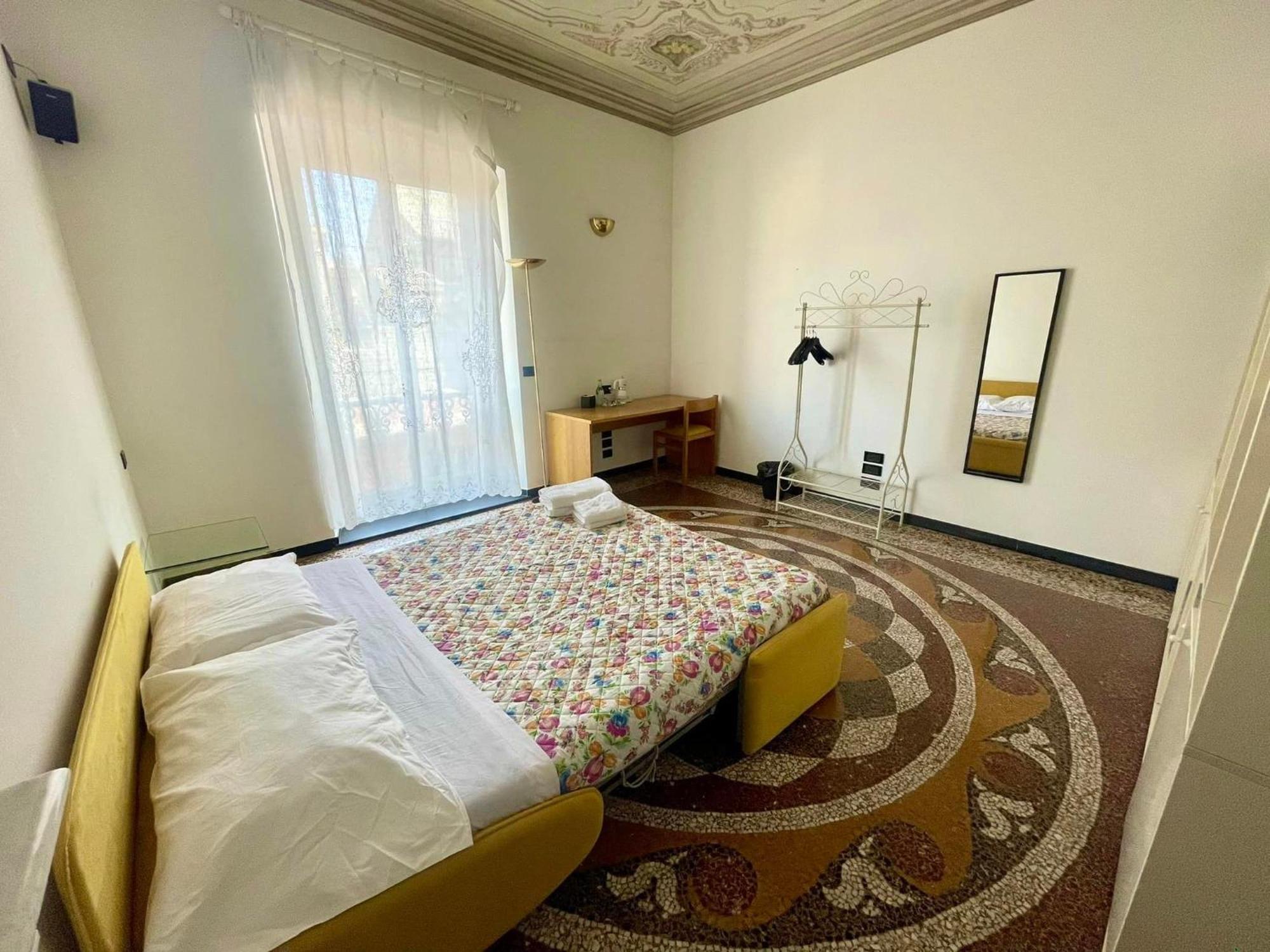 Home Sweet 3A Генуя Экстерьер фото